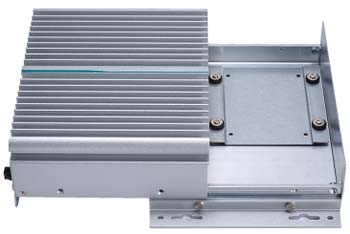 Axiomtek-UST100-504.jpg